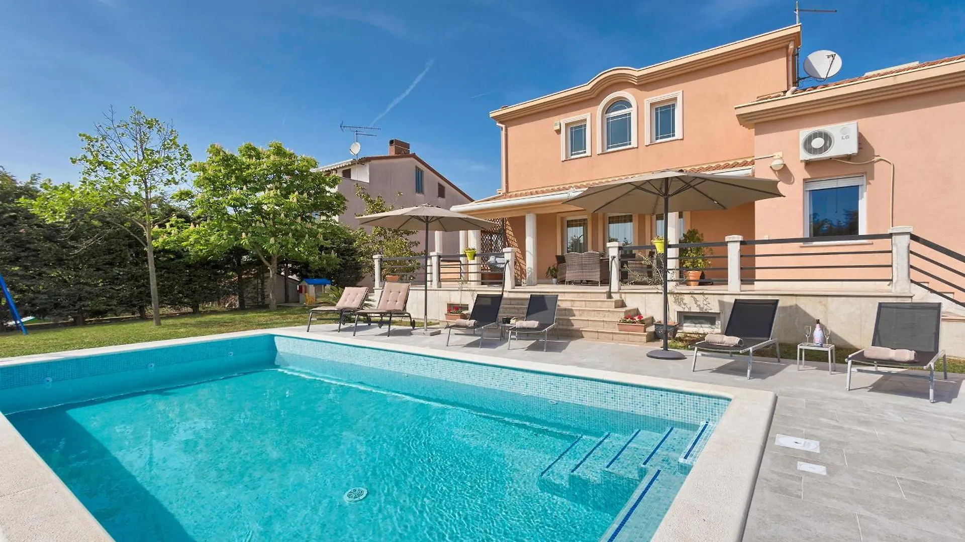 Villa Lady Ni Pula Croatia