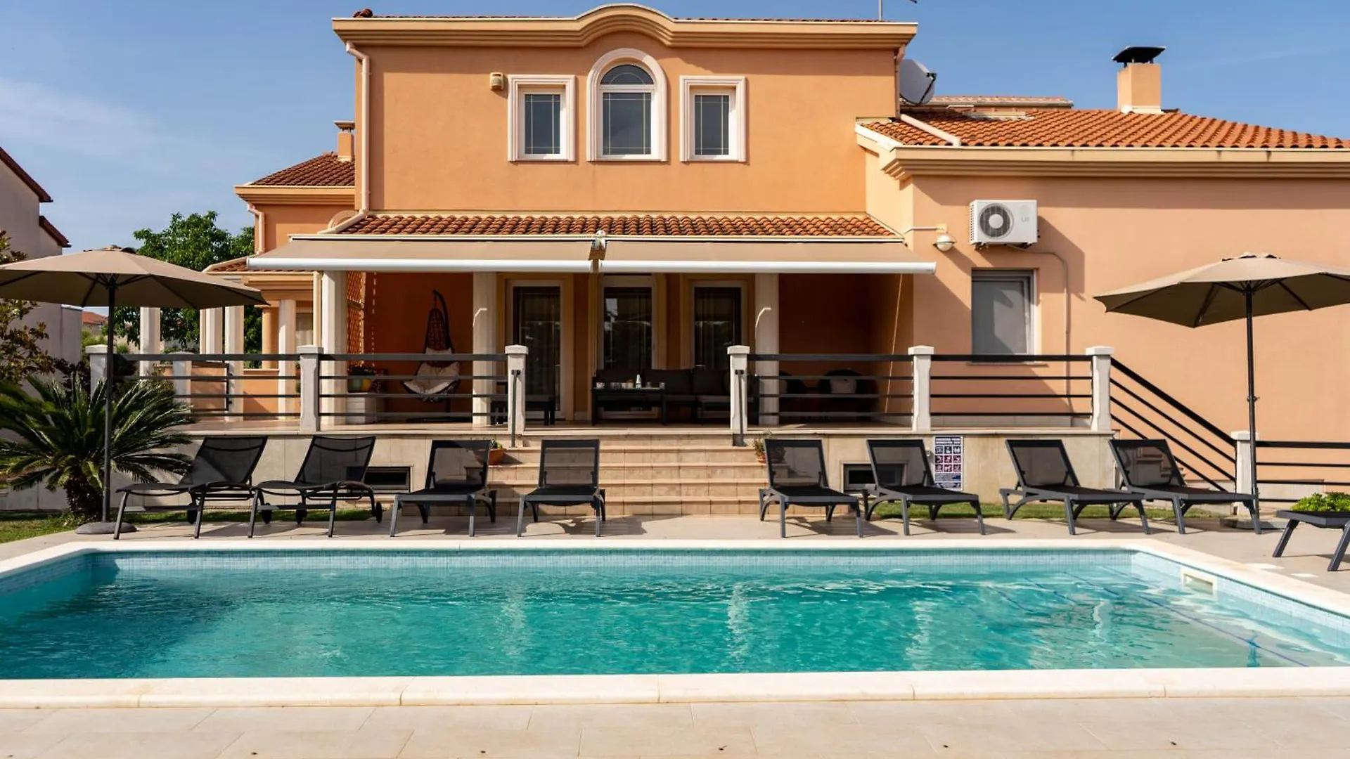 Villa Lady Ni Pula